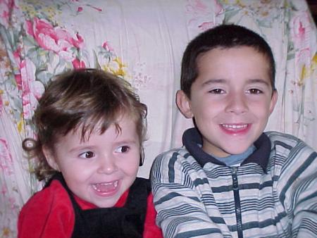 mes 2 bébés ( lol )